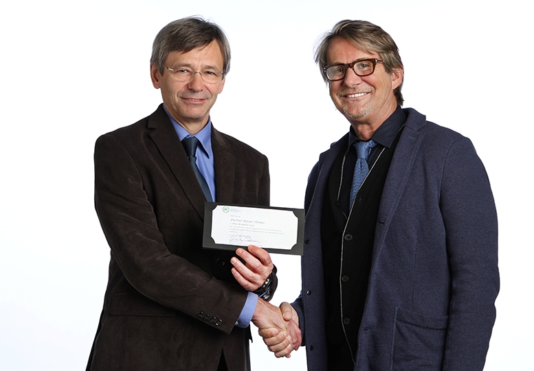 Prix du mérite 2014 remis au Dr Réjean Thomas